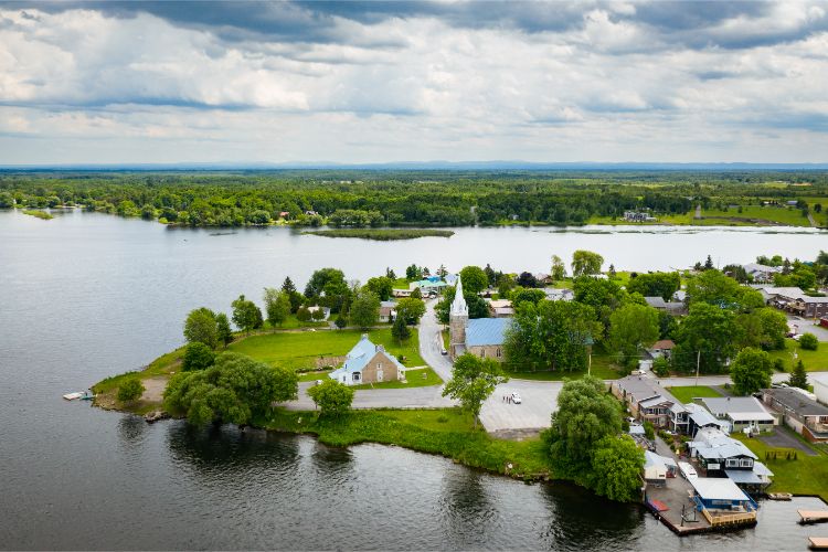 Akwesasne Cultural Tour - Akwesasne